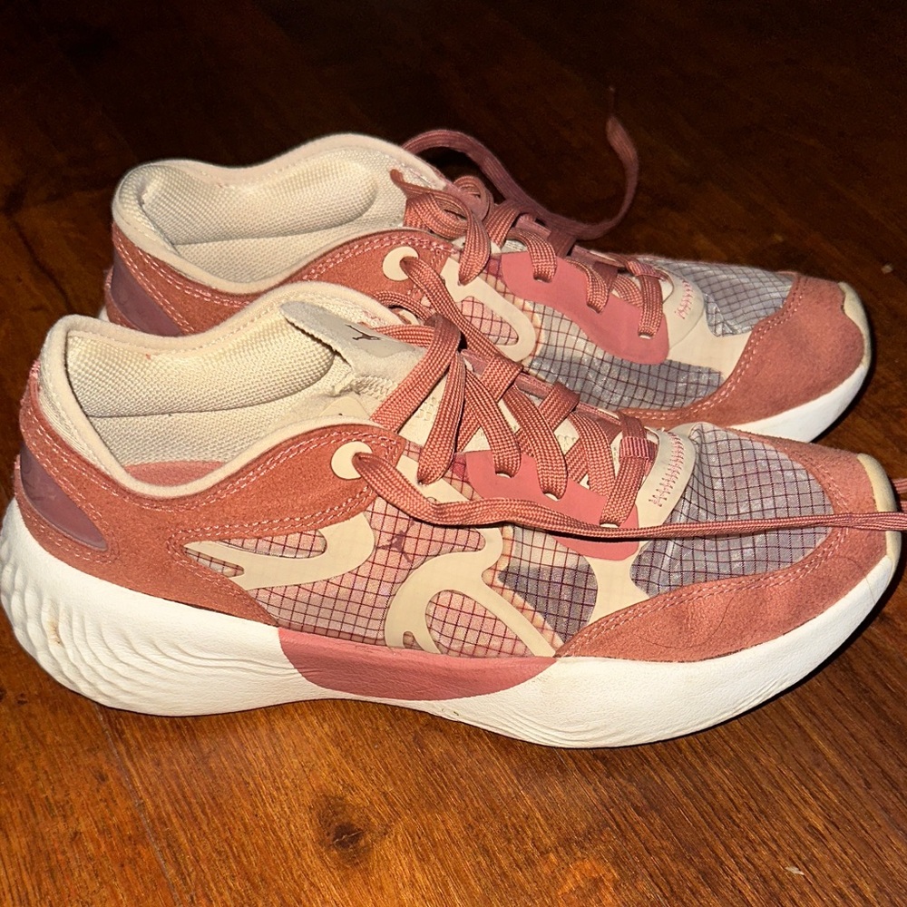 Nike Formula 23 Jordan Women's Sneakers